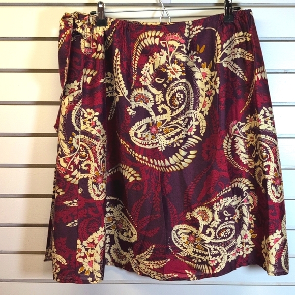 Talbots 100% Silk Flora/Red Paisley Wrap Skirt Size 14 P EUC - Picture 5 of 11